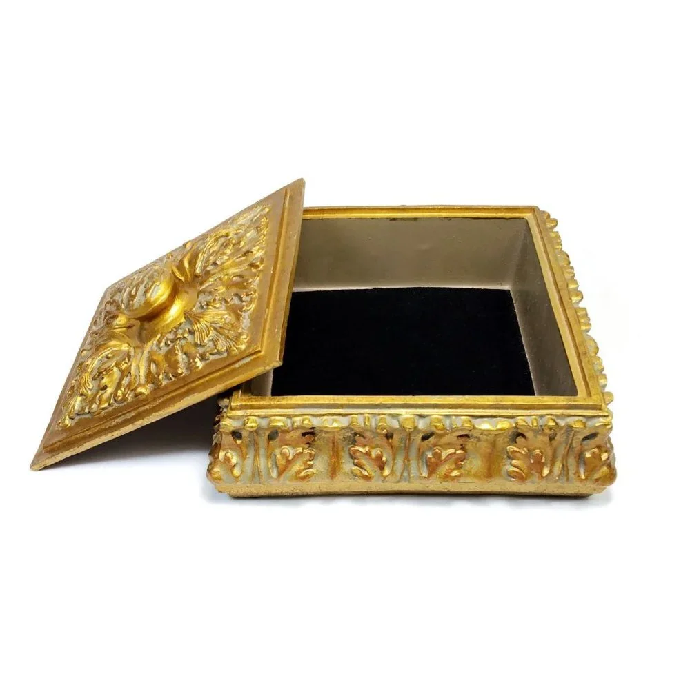 World Bazaars, Inc rare gold